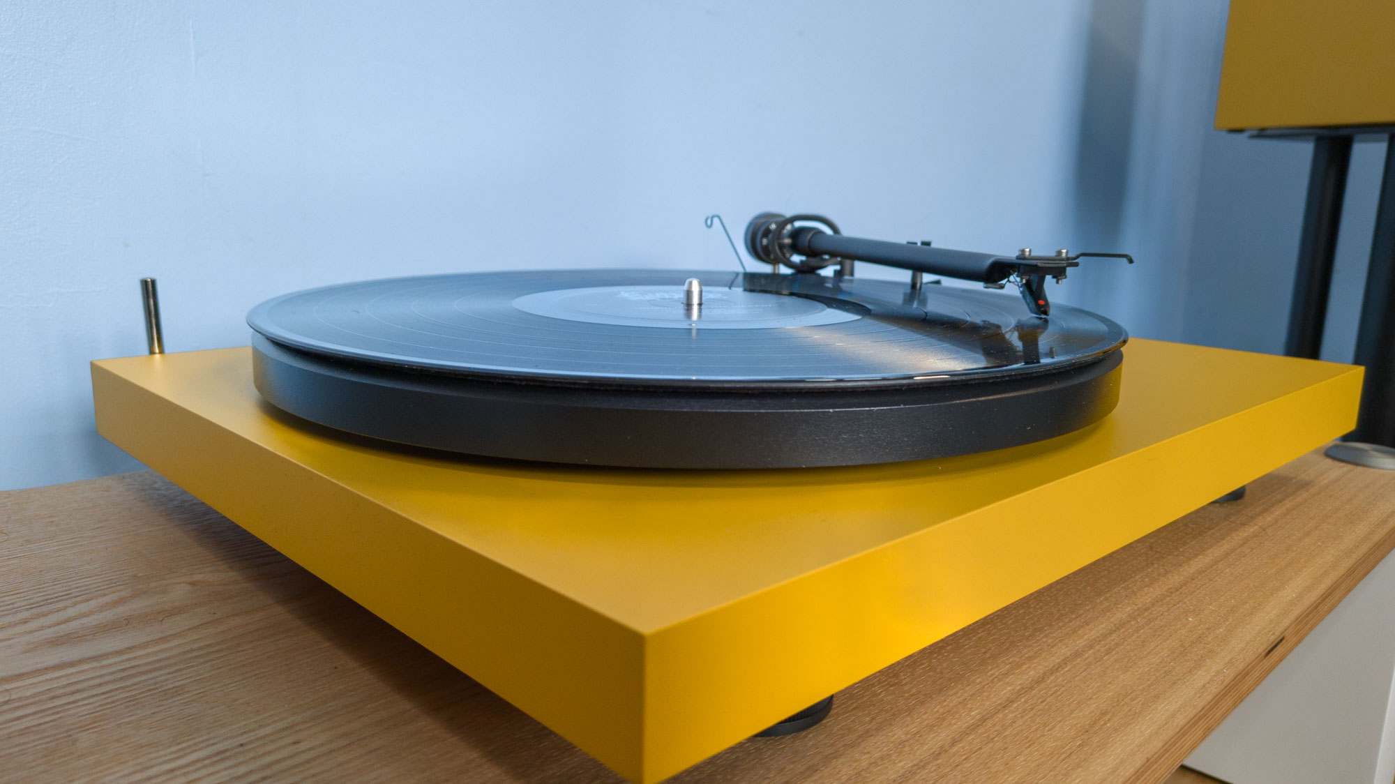 Pro-ject colorful Audio system
