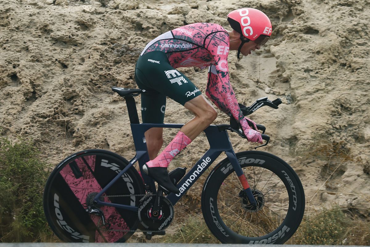 Vuelta Espana 2022 - 77th edition - 10th stage - Elche - Alicante 30,9 km - 30/08/2022 - Hugh Carthy (GBR - EF Education - EasyPost) - photo Luis Angel Gomez/SprintCyclingAgency&Acirc;&copy;2022