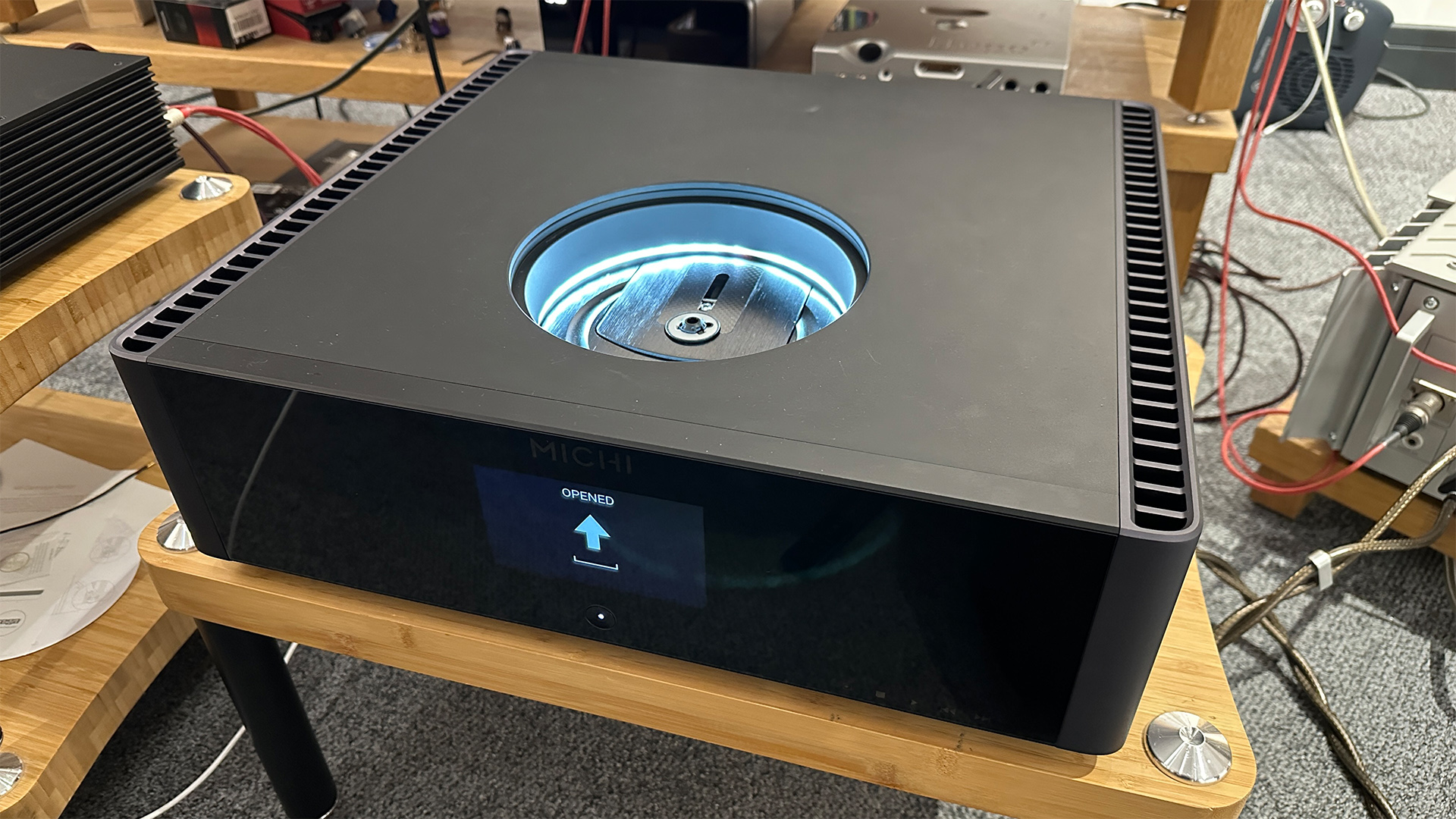 Rotel Michi Q5 CD player