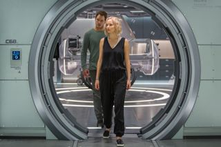 TV tonight Chris Pratt and Jennifer Lawrence in Passengers.