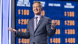 Ken Jennings hosts Celebrity Jeopardy!