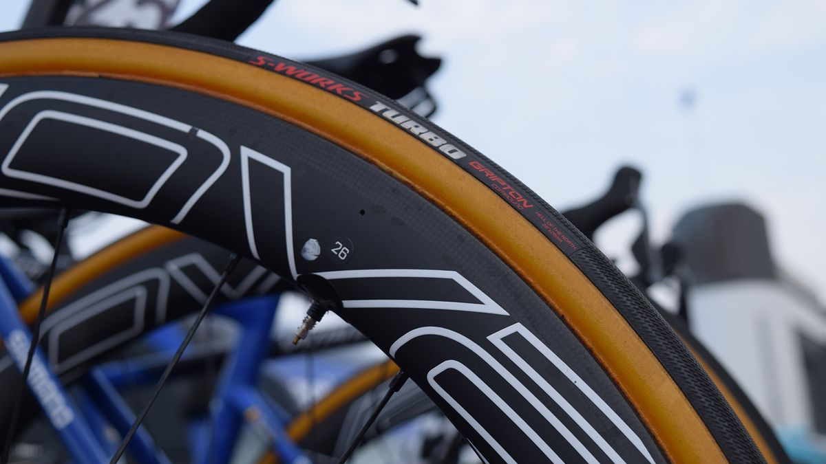 Jungels opted for 26mm Hell of the North tyres from Specialized