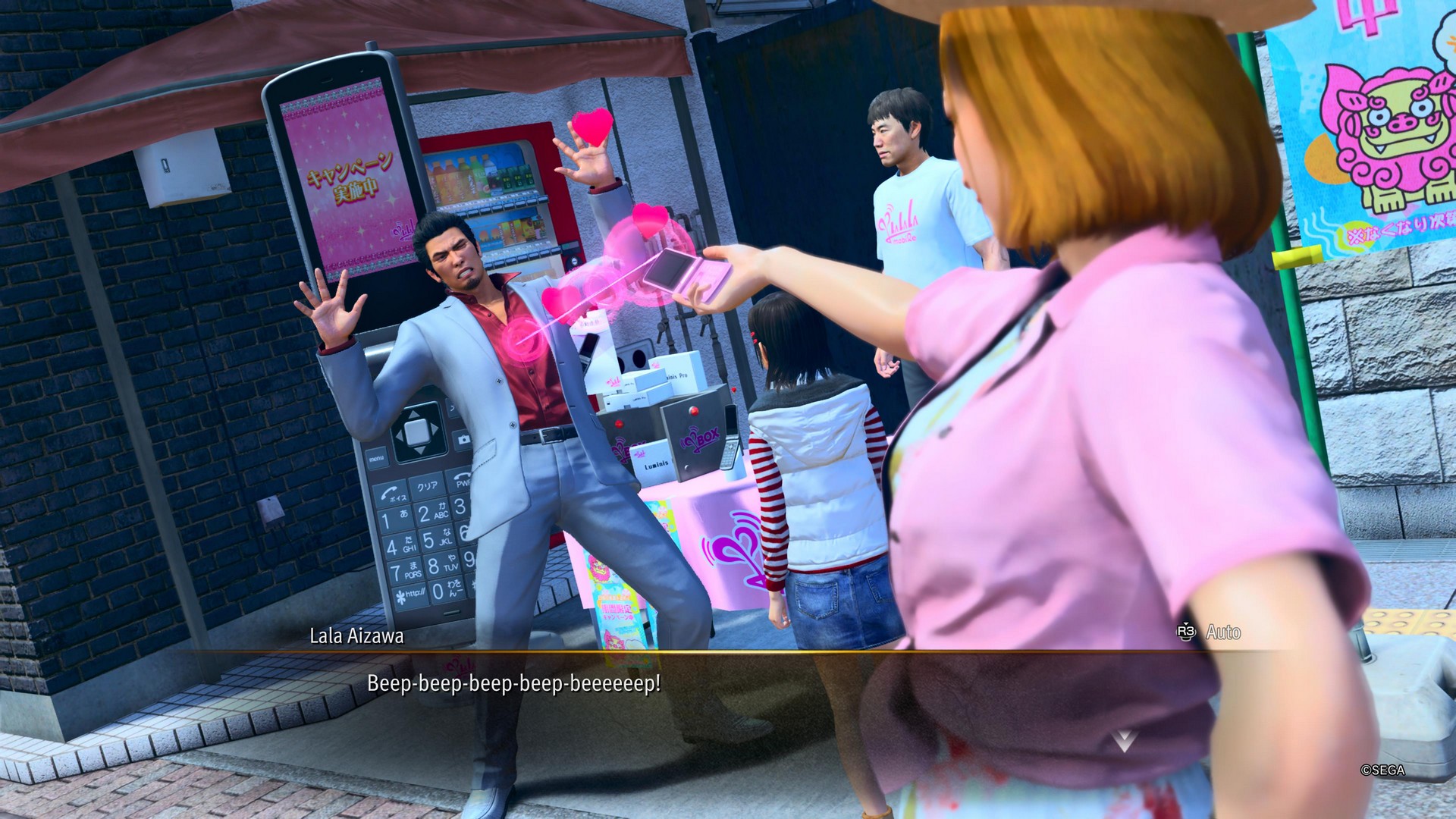 Kiryu is zapped by a pink flip phone in Yakuza Kiwami 3 &amp;amp; Dark Ties
