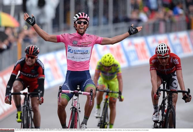 Michael Matthews (Orica GreenEdge) wins stage 6 of the Giro d'Italia