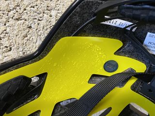 Image shows the post-ride condensation of the Cannondale Junction MIPS