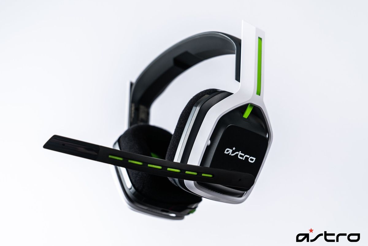 Astro A20