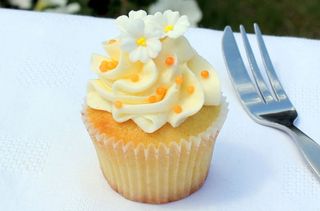Orange and elderflower cupcakes