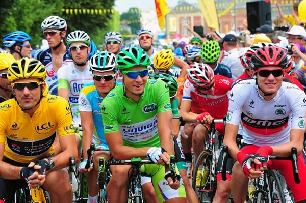 Fabian Cancellara, Peter Sagan and Tejay van Garderen (l-r) on the front row in Abbeville.