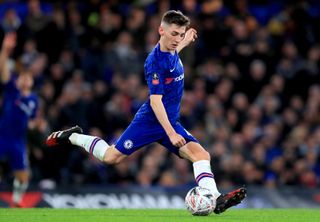 Billy Gilmour showing he can hold his own in Chelsea’s midfield – Frank ...