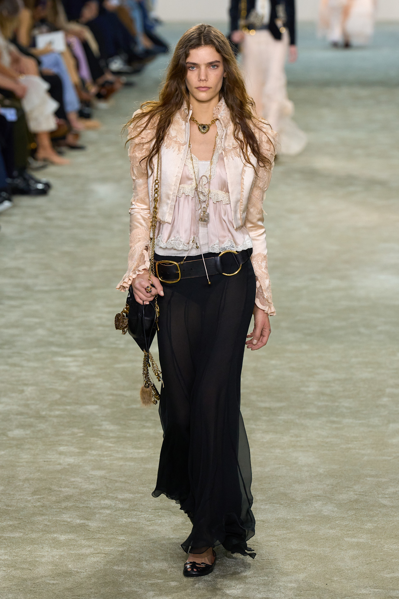 Model on the Chloe fall/winter 2025 runway.