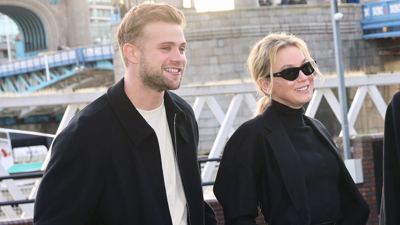 Renée Zellweger and Leo Woodall attend the &#039;Bridget Jones: Mad About the Boy&#039; photo call