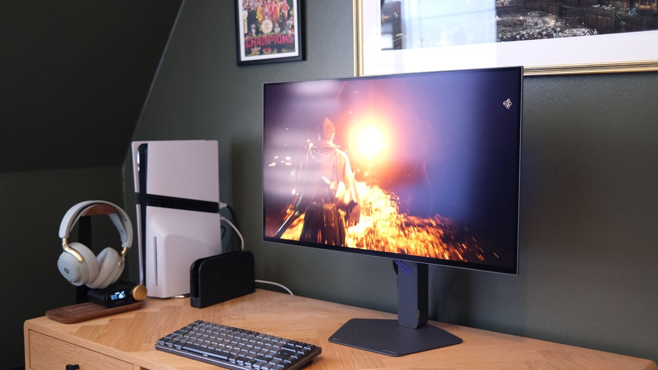 LG UltraGear OLED 27GX790B-B review