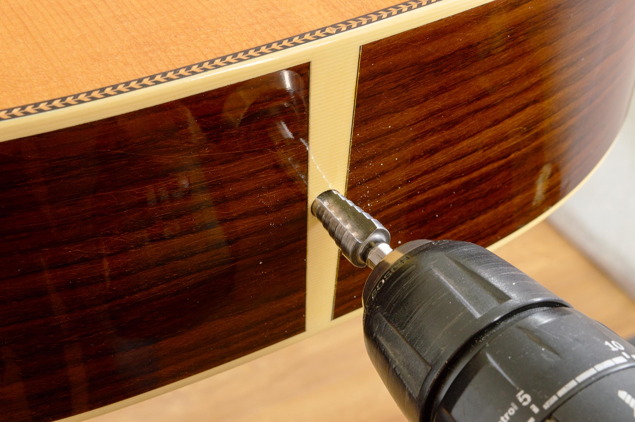 GIT539 Nitty Gritty: how to install an L.R. Baggs acoustic guitar pickup system.