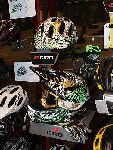 Expect to see more matched graphics from Giro for 2010.