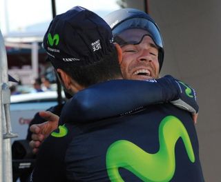 Alejandro Valverde hugs Javi Moreno right after finishing the race
