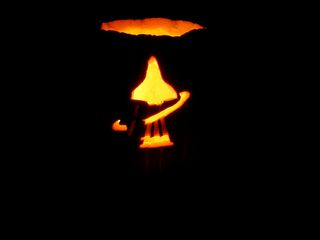 STS-111 Halloween pumpkin carved by Liz Warren.
