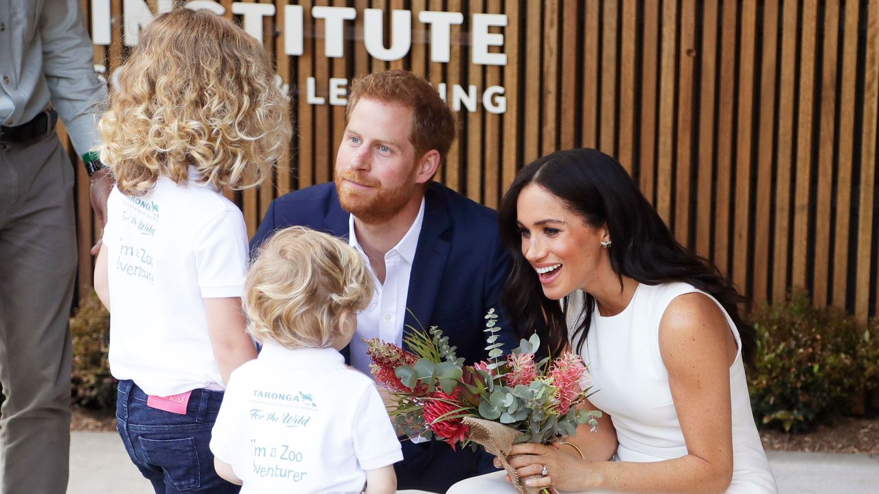 People, Event, Ceremony, Happy, Floral design, Sitting, Smile, Wedding, Family, Plant, 