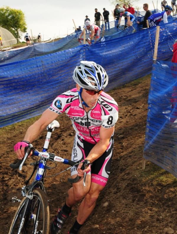 Derrick St John (Garneau Club Chaussure Ogilvy)
