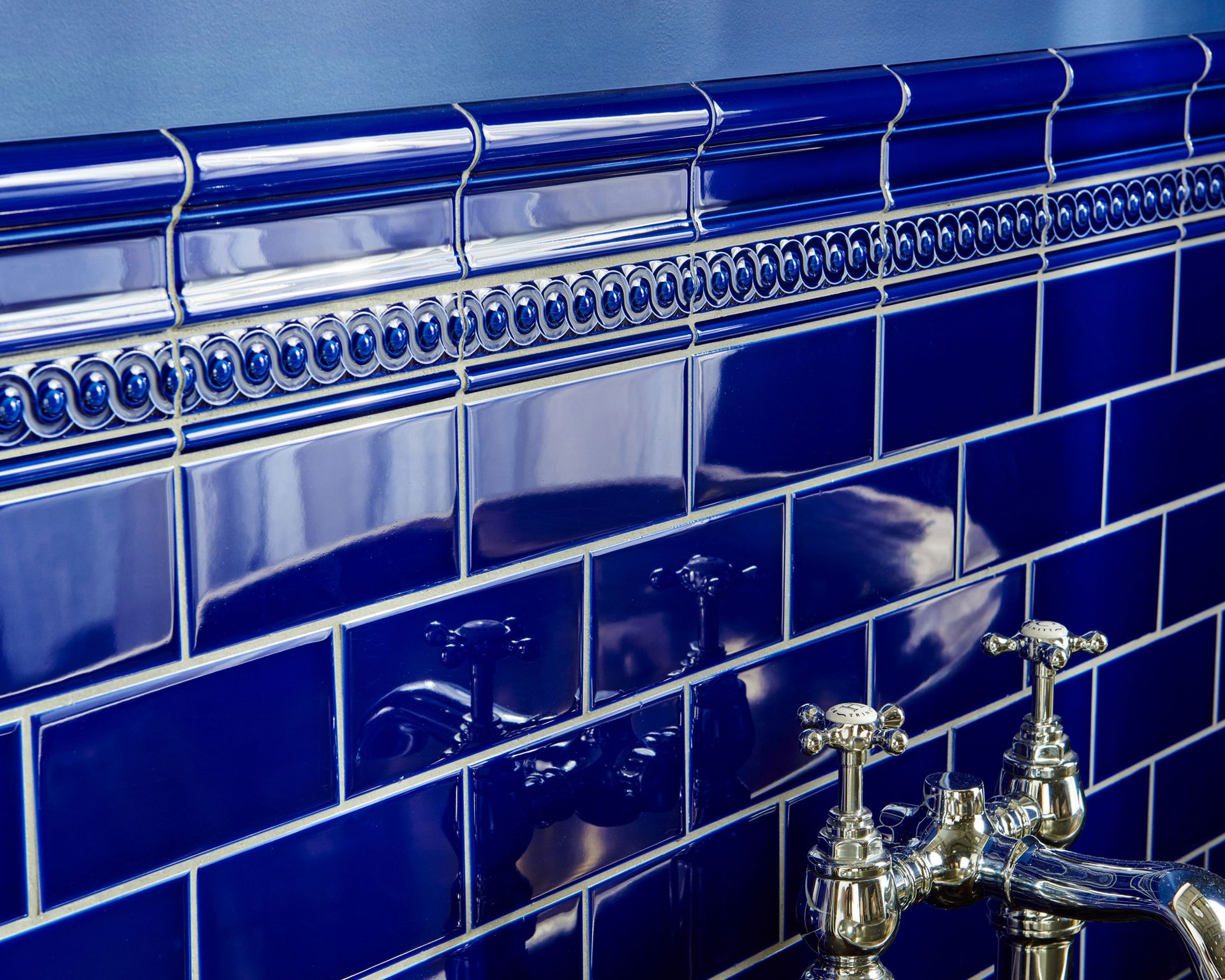 How to remove grout from tile fresh or dried on Real Homes