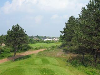 The short 6th, at the northern end of the course