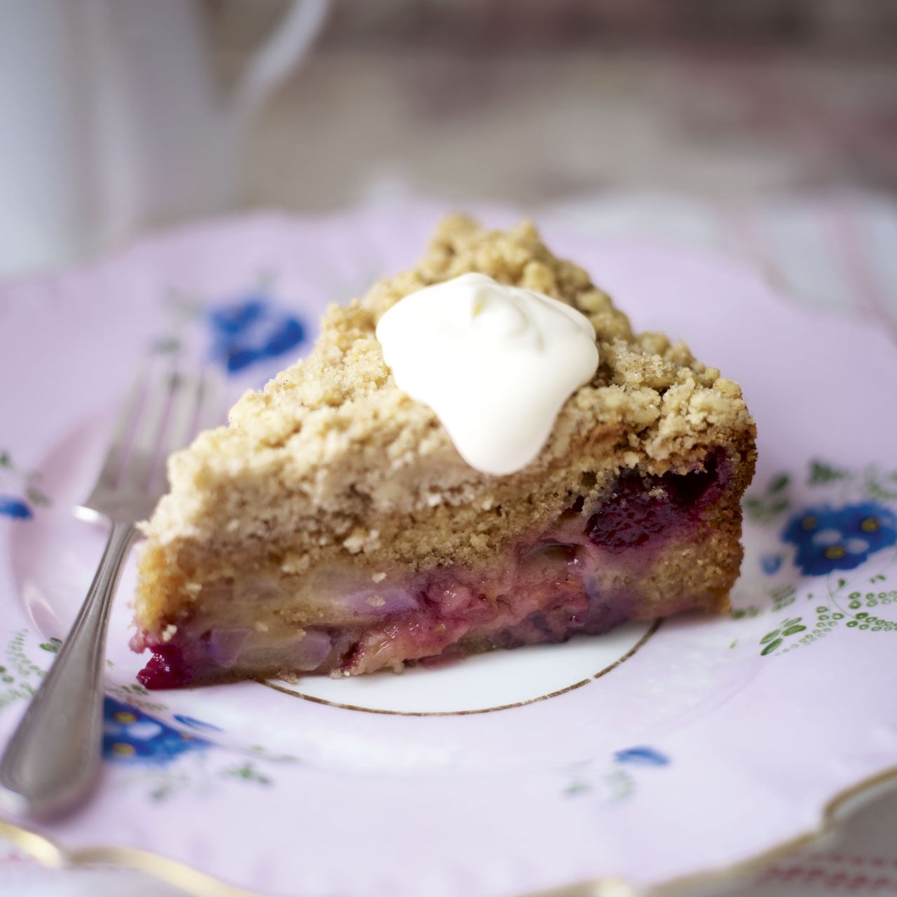 Autumn crumble cake with strousel topping-baking-woman and home