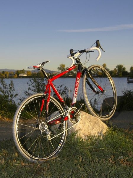 The reasonable price tag nonetheless includes a scandium alloy frame and intelligent parts spec that will leave few riders wanting for more