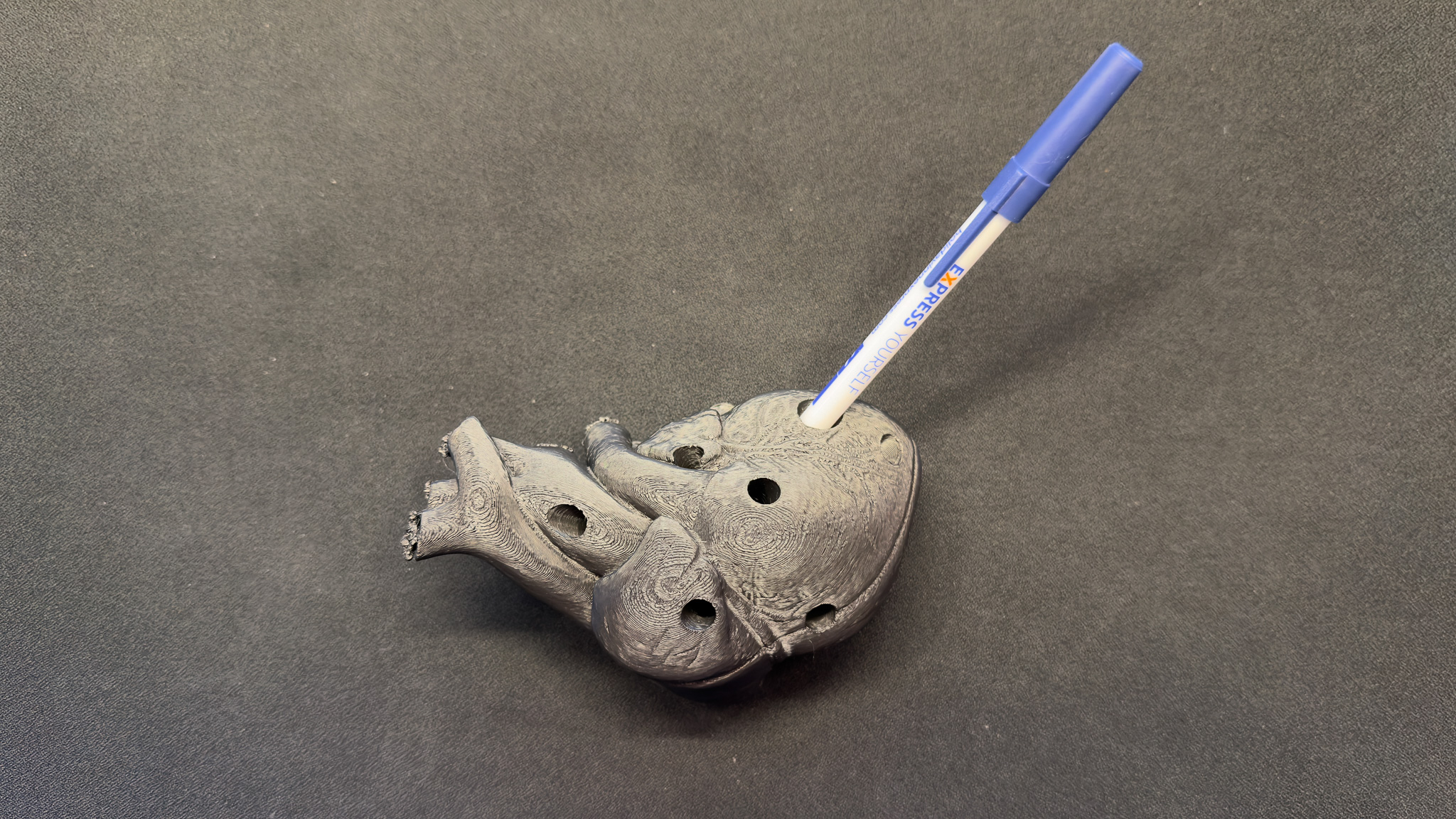 3D Printed Heart Pen Holder