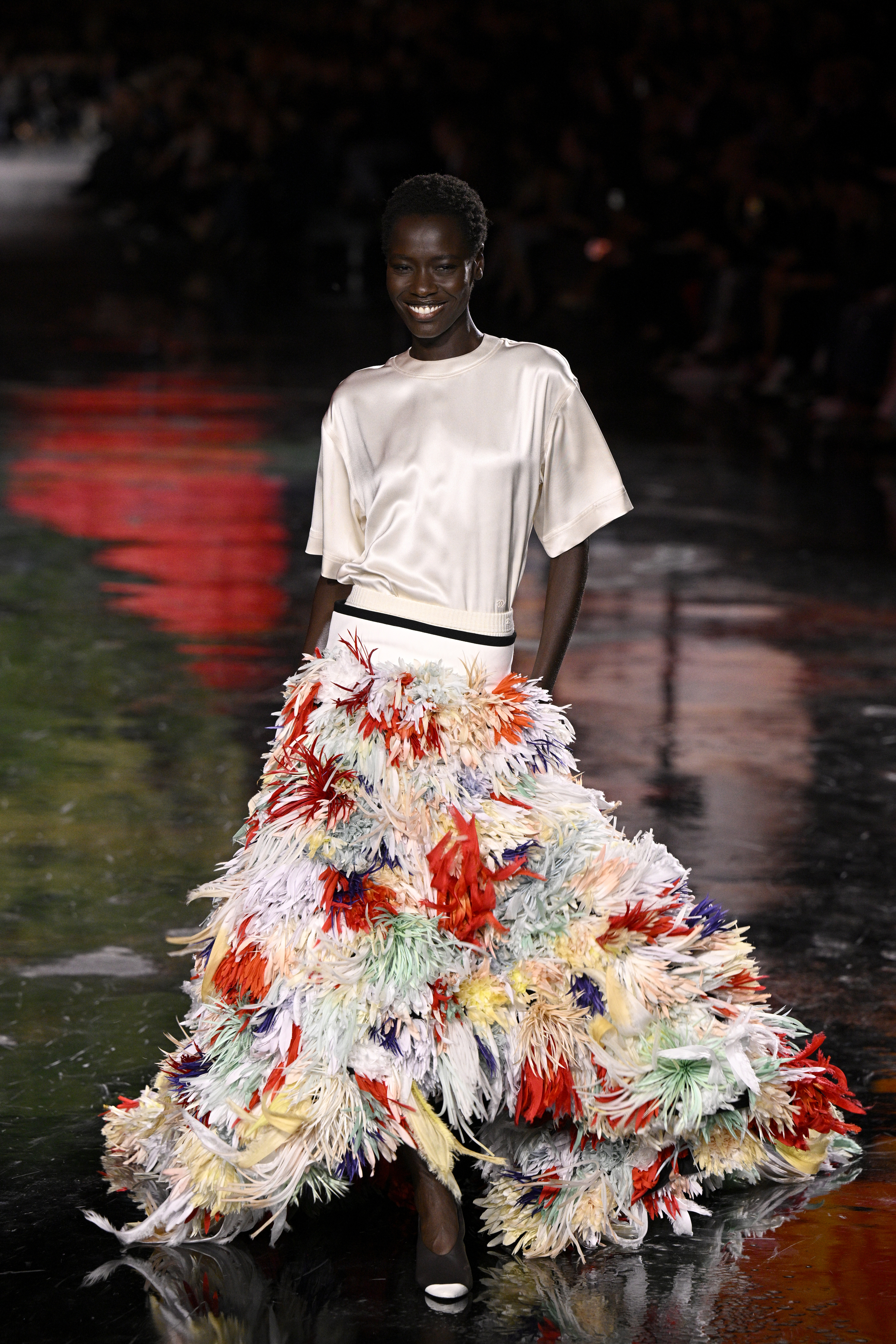 PARIS, FRANCE - OCTOBER 06: (EDITORIAL USE ONLY - For Non-Editorial use please seek approval from Fashion House) A model walks the runway during the Chanel Womenswear Spring/Summer 2026 show as part of Paris Fashion Week on October 06, 2025 in Paris, France. (Photo by Kristy Sparow/Getty Images)