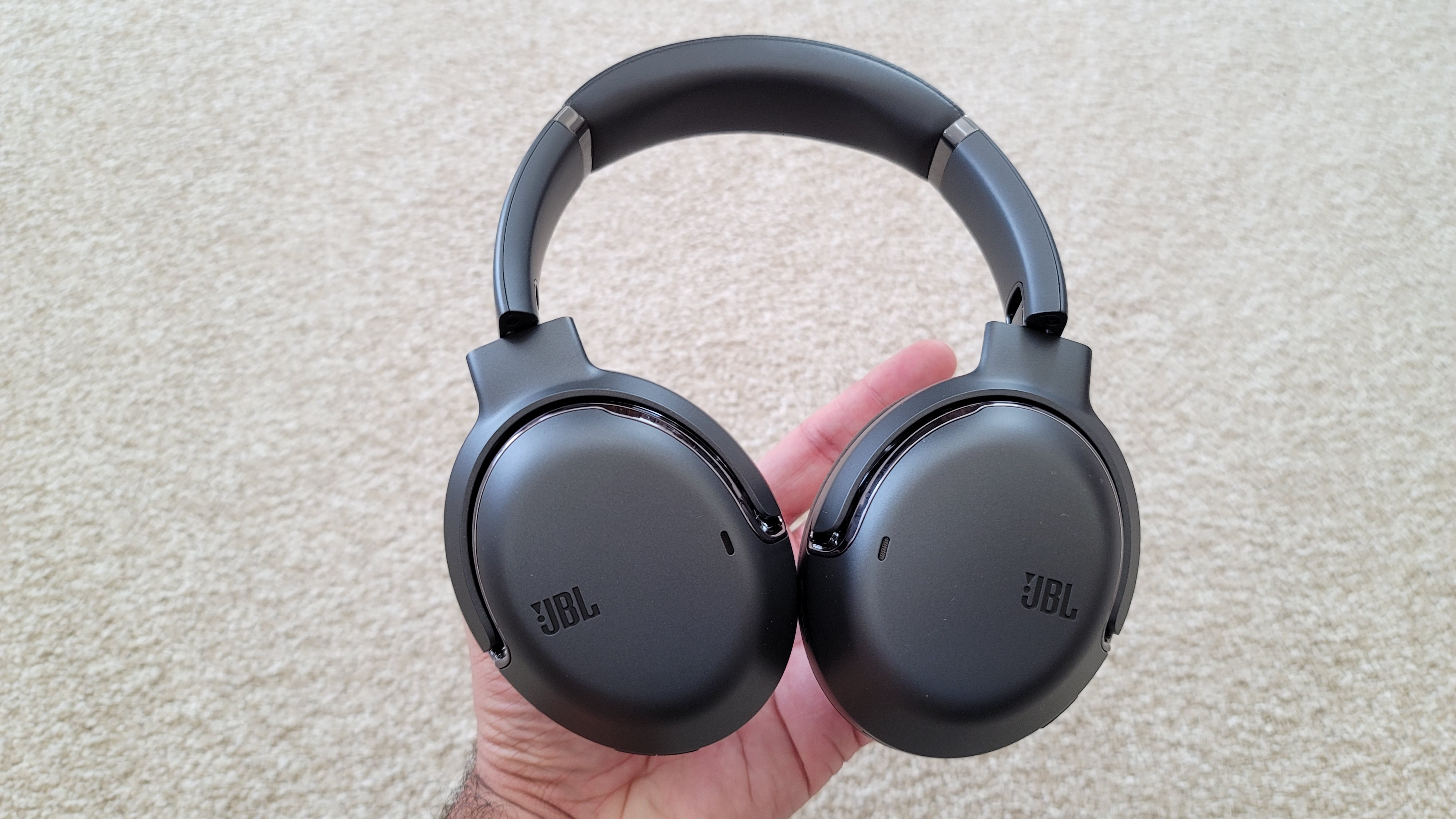 JBL Tour One review