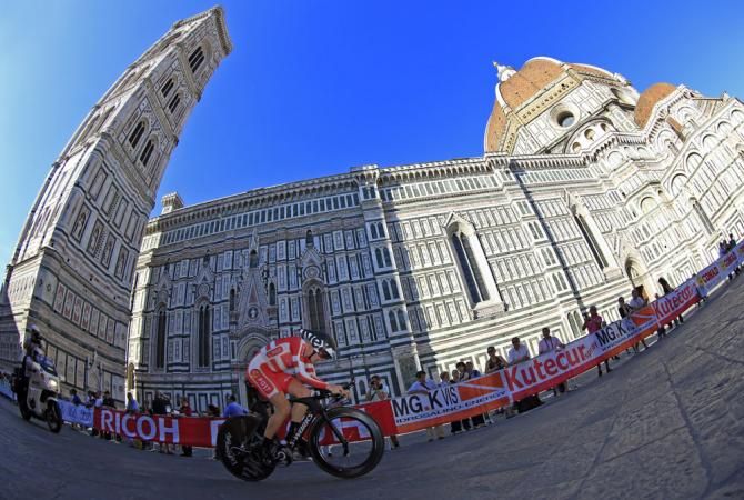 No time for sight seeing as Lasse Norman Hansen (Denmark) powers to a bronze medal in the U23 men's time trial world championship