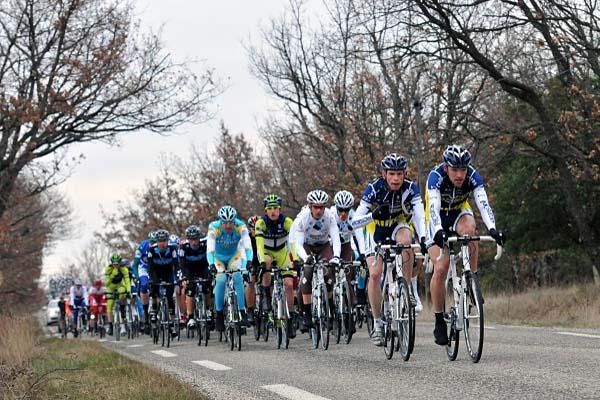Vacansoleil controls the peloton.