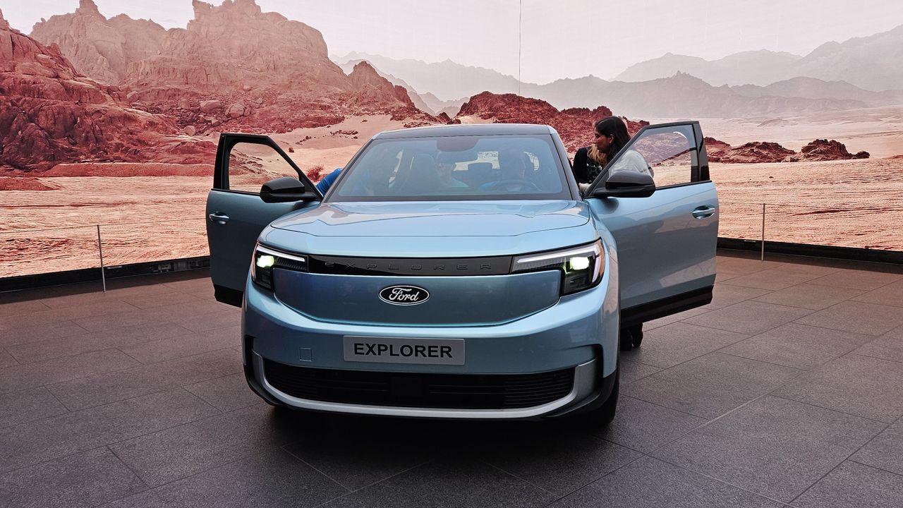 Ford Explorer EV