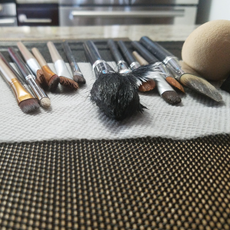 wash makeup brushes