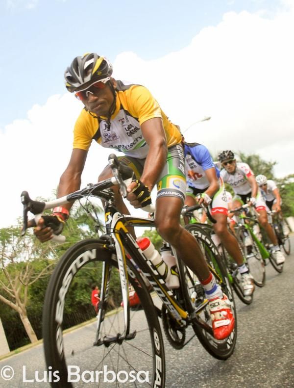 Race leader Nelson I. Sanchez (La Vega-Com.Nal.Energia) in action during the final stage.