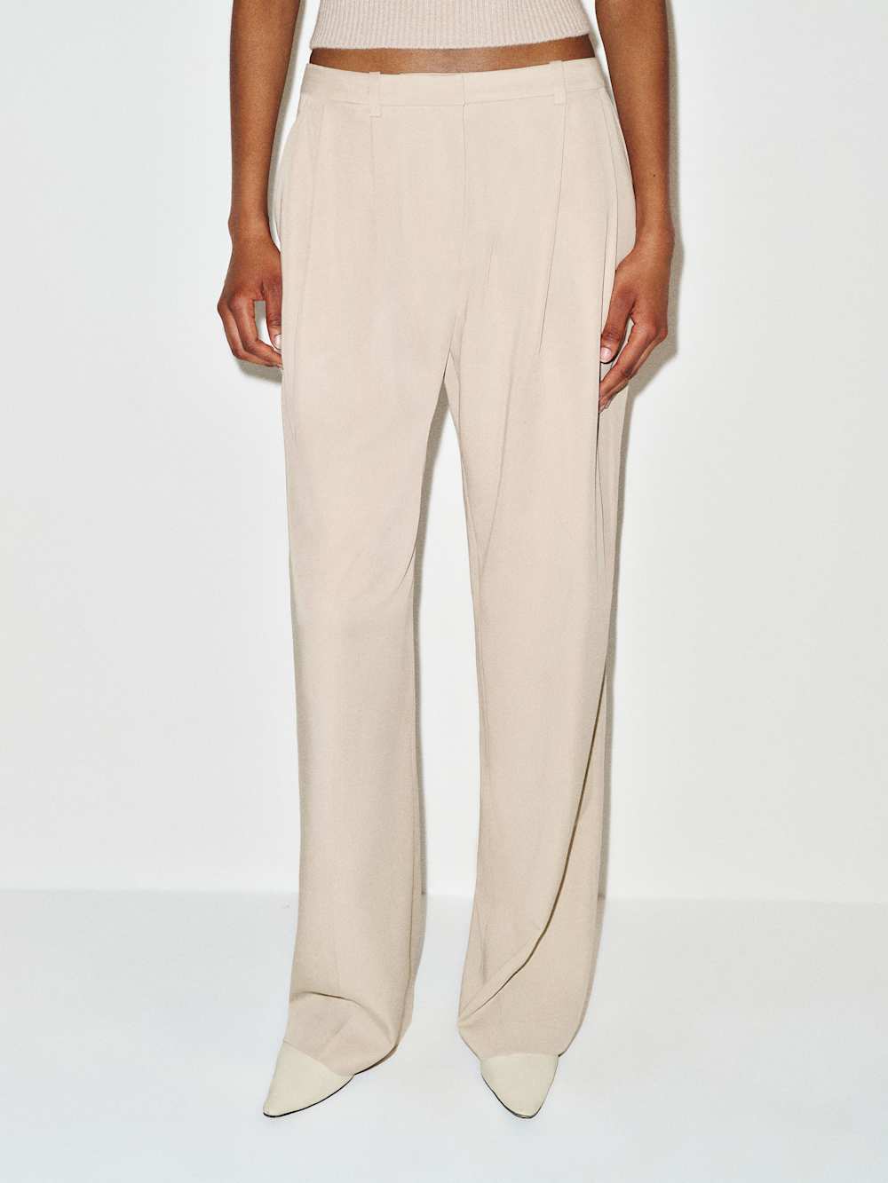 Frances Low Rise Relaxed Pant
