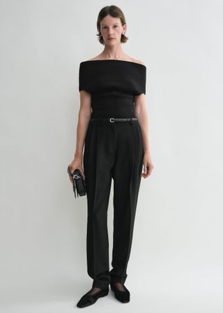 Double-Pleated Tailored Trousers Black