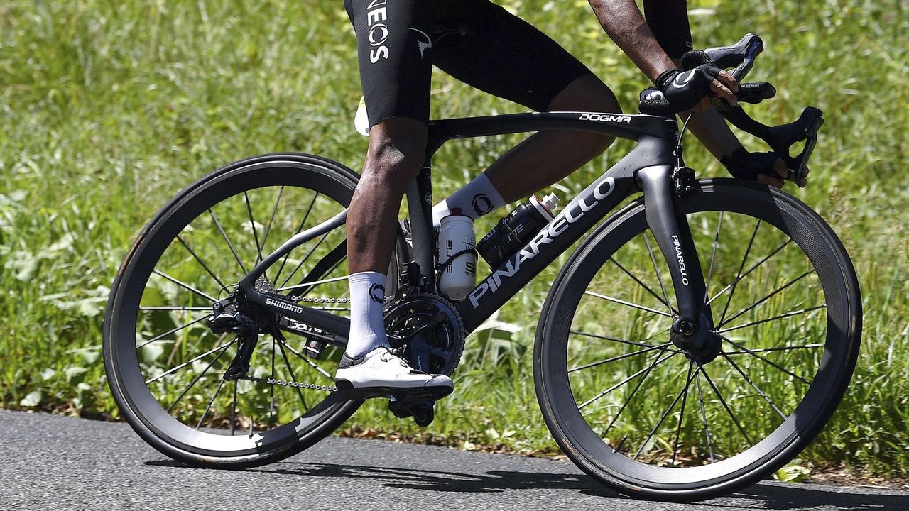 Egan Bernal Pinarello with Lightweight wheels