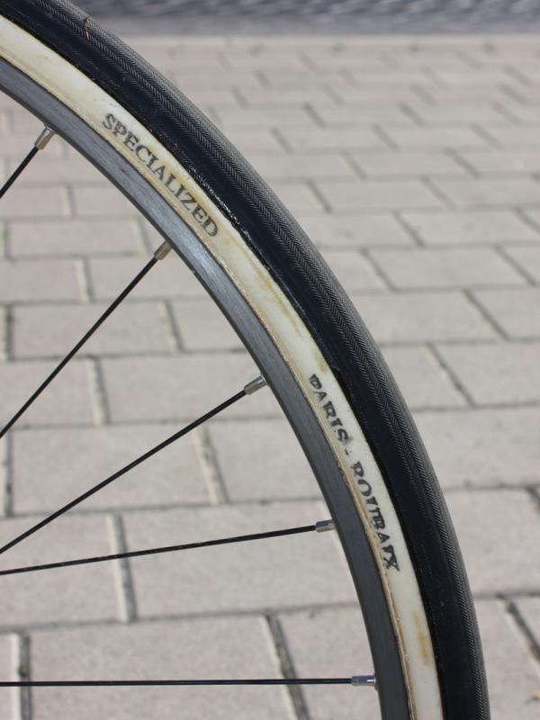 Breschel's tires were clearly labeled as 'Specialized' but the base tape and font give them away as FMBs.