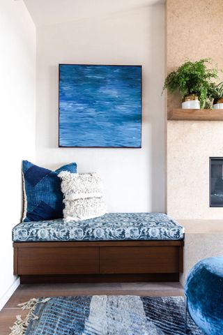 A blue and white scheme in a coastal home