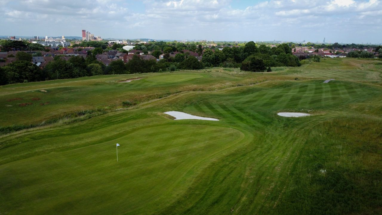 London Airlinks hole