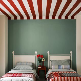 Twin bedroom painted with Farrow & Ball Incarnadine paint
