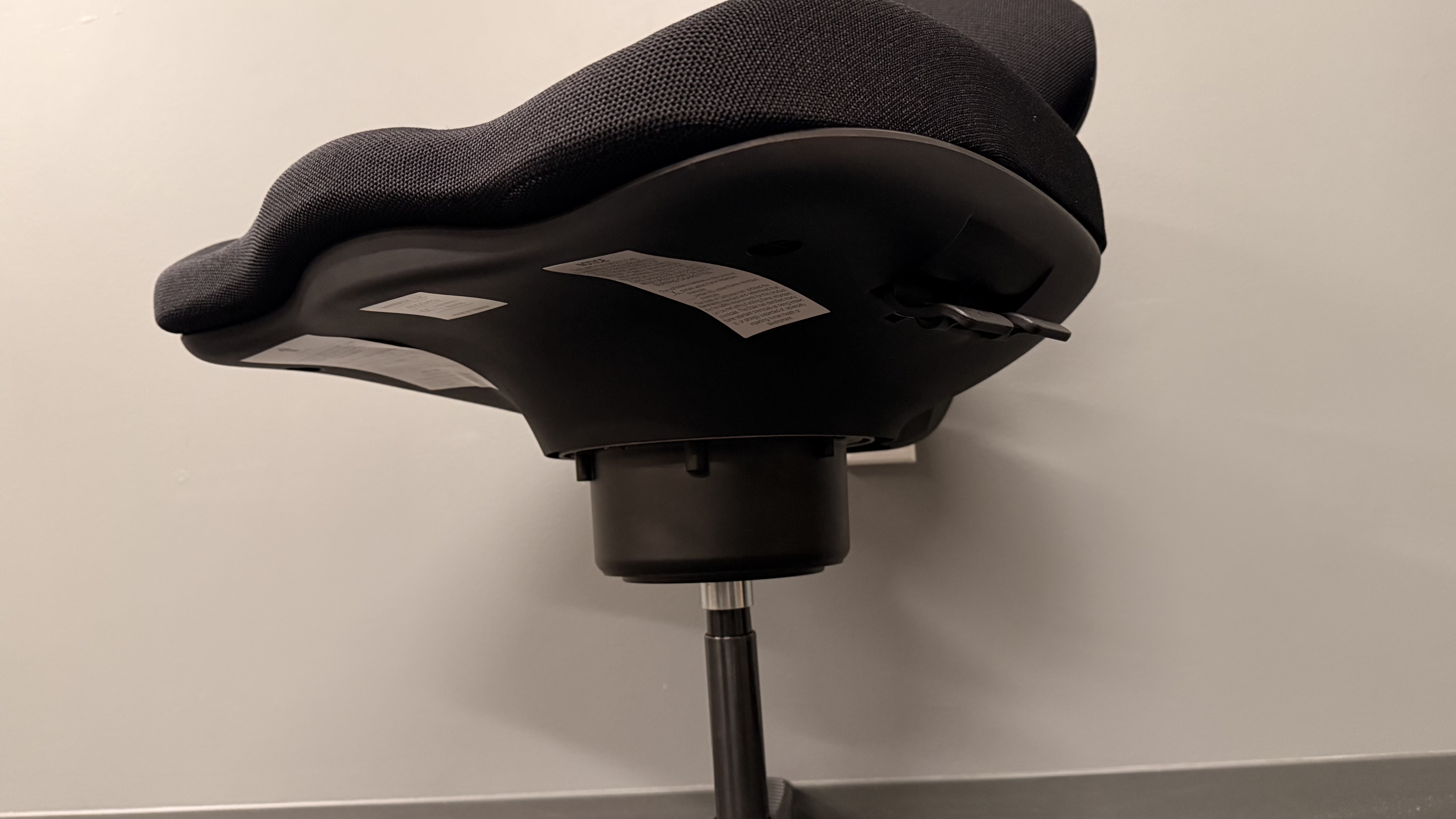 Vari | CoreChair