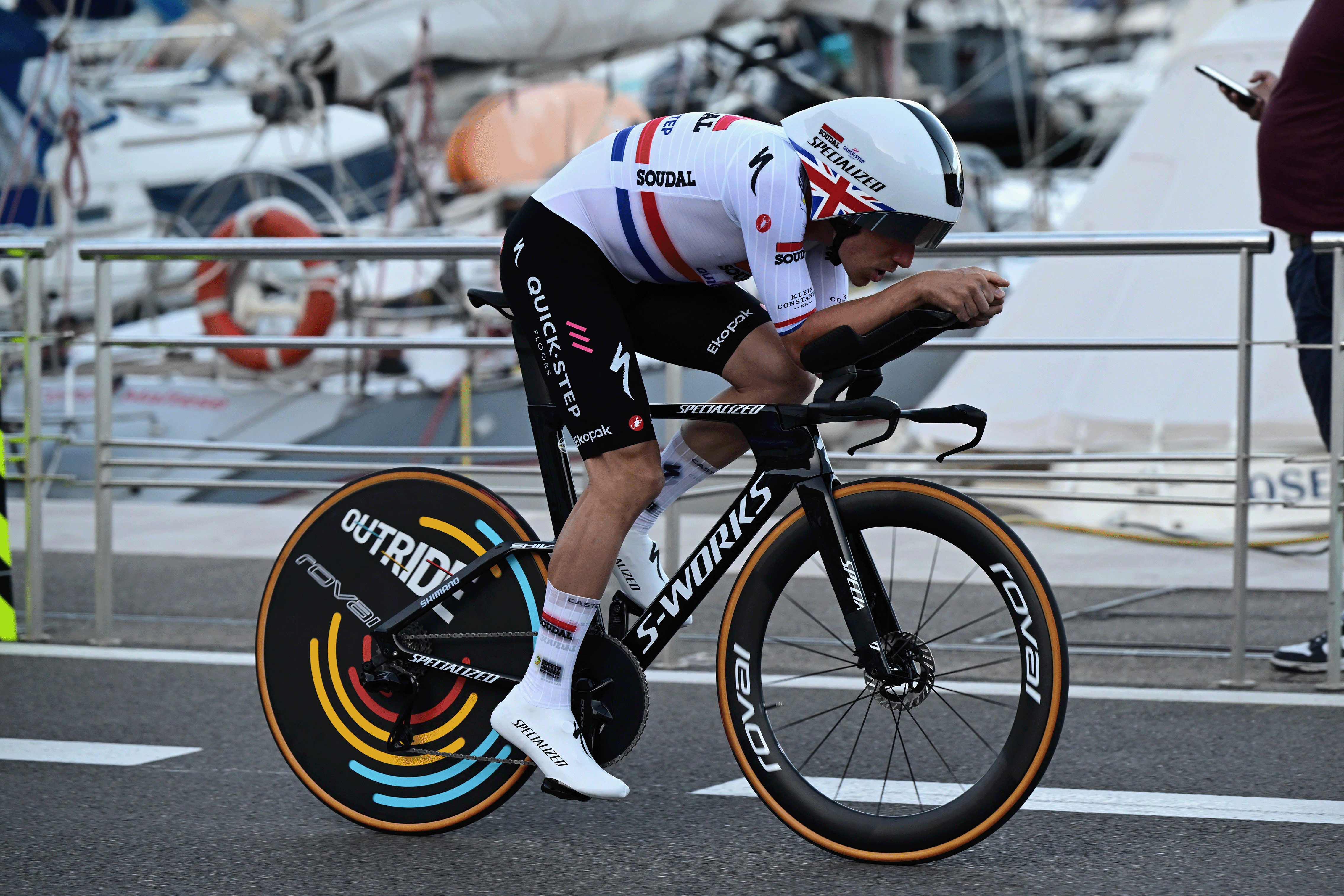 Ethan Hayter competes during the first stage of the Vuelta a Espana 2026, a 9,4 km time-trial between Monaco and Monaco on August 22, 2026. (Photo by Miguel MEDINA / AFP via Getty Images)