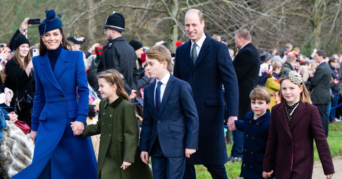 Princess Kate's Christmas outfit reportedly had a much deeper meaning ...