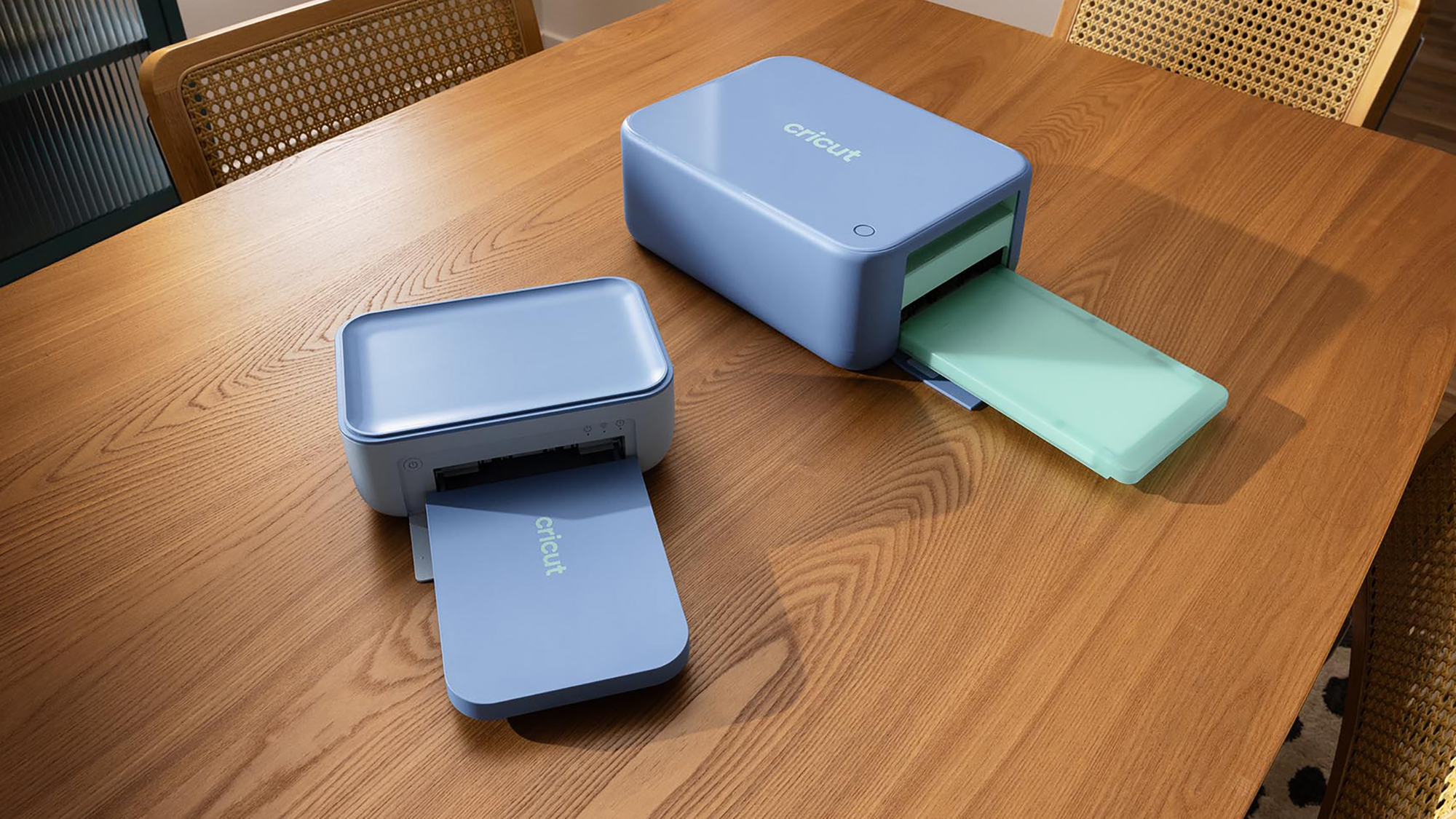 Sticker addicts rejoice! Cricut just released two really cool label and sticker makers