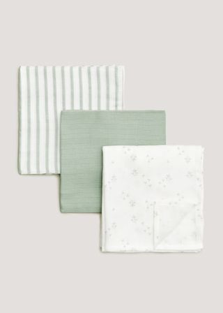 3 Pack Sage Muslin Cloths from Matalan's £5 and under baby sale
