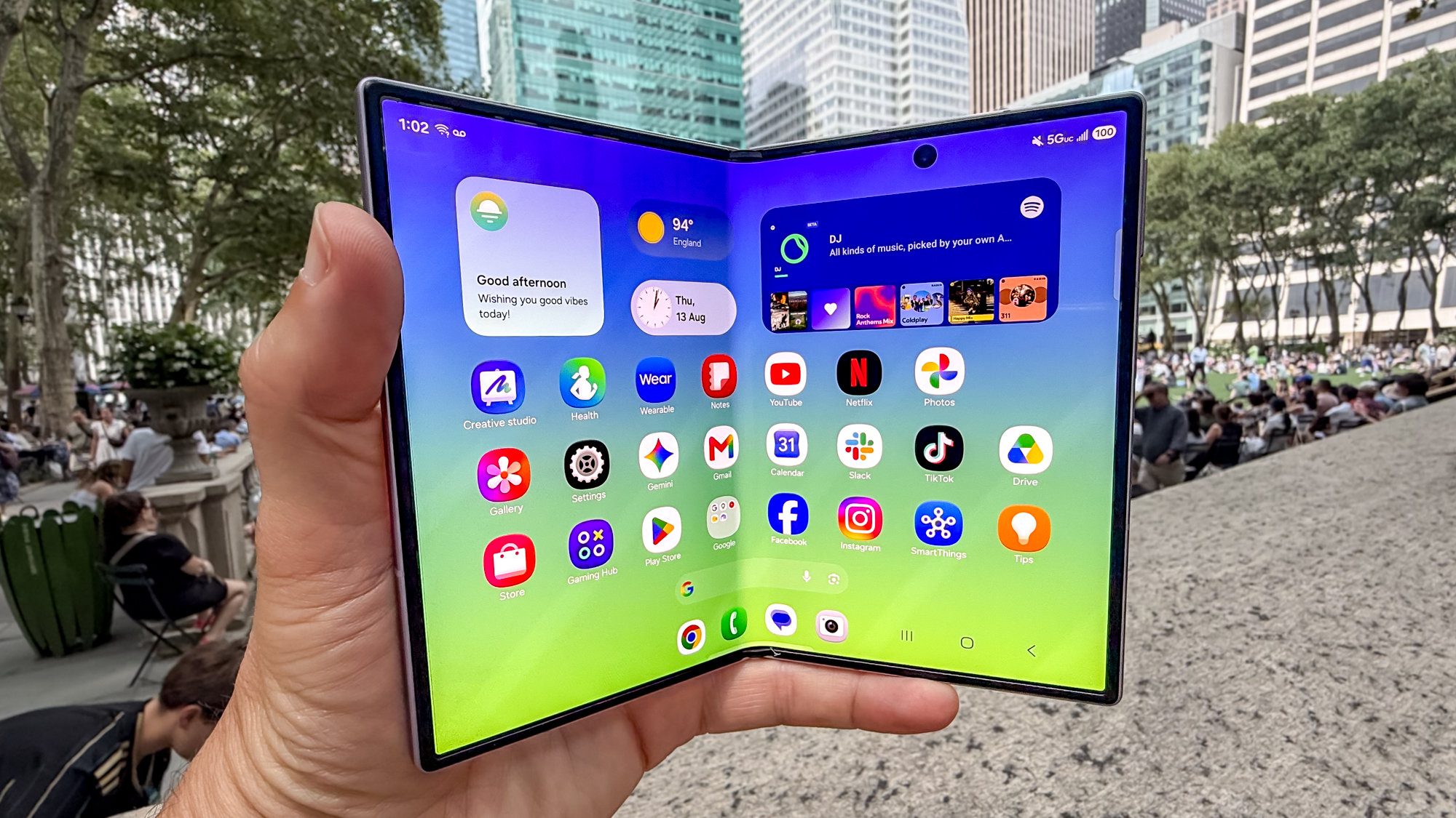 Galaxy Z Fold 8
