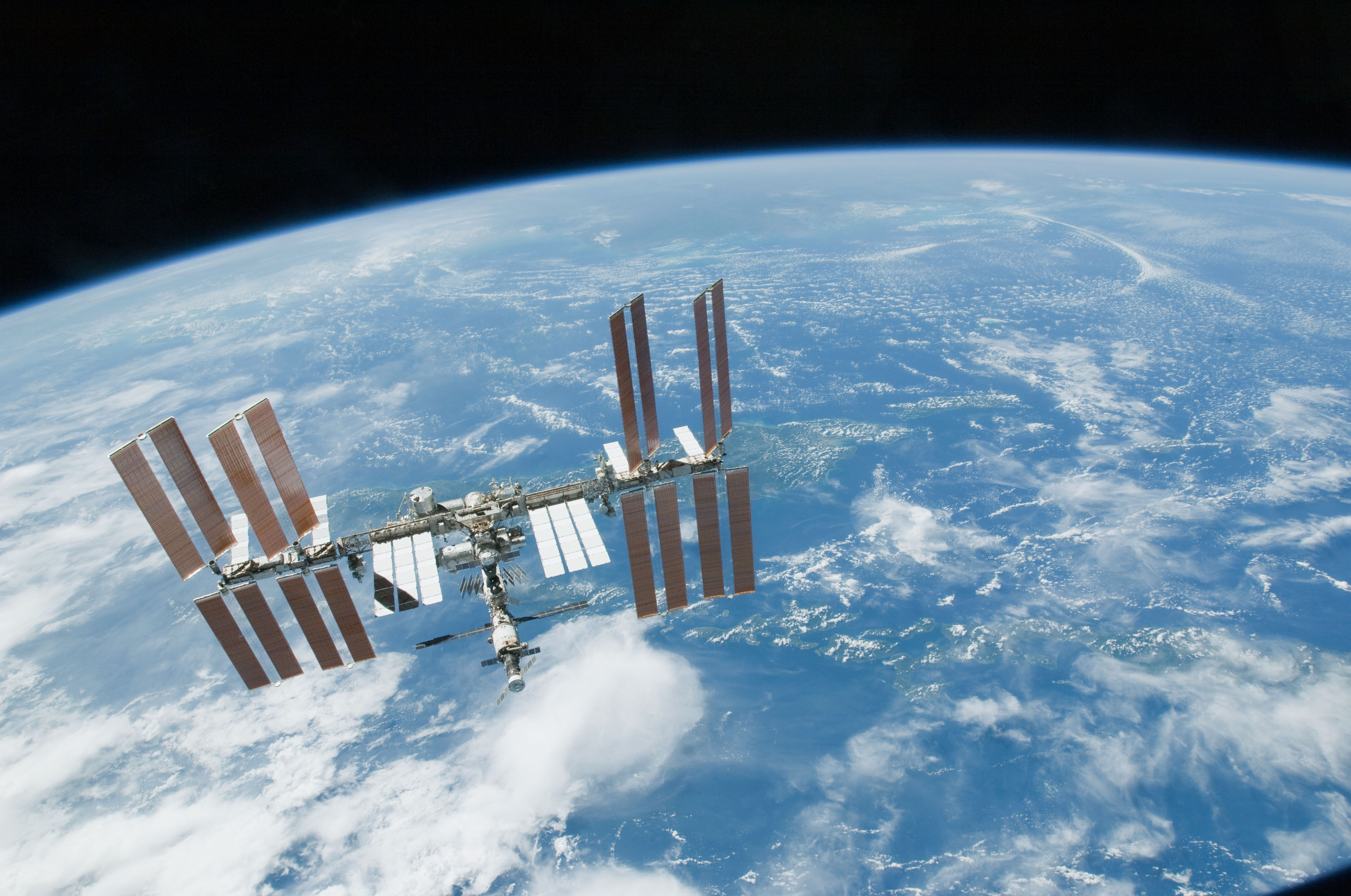 1-Year Space Station Mission May Pave NASA's Way To Mars | Space