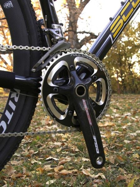 The FSA SL-K Light hollow carbon fibre crankset is fitted with 'cross-appropriate 46/36T chainrings