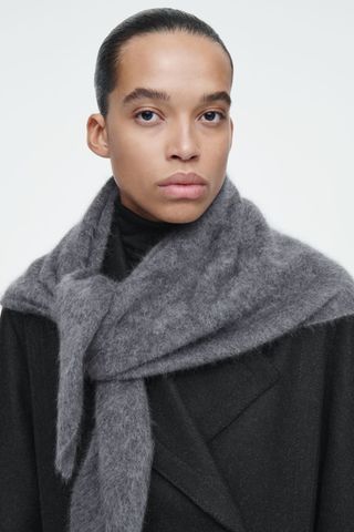 Pure Brushed-Cashmere Triangle Scarf